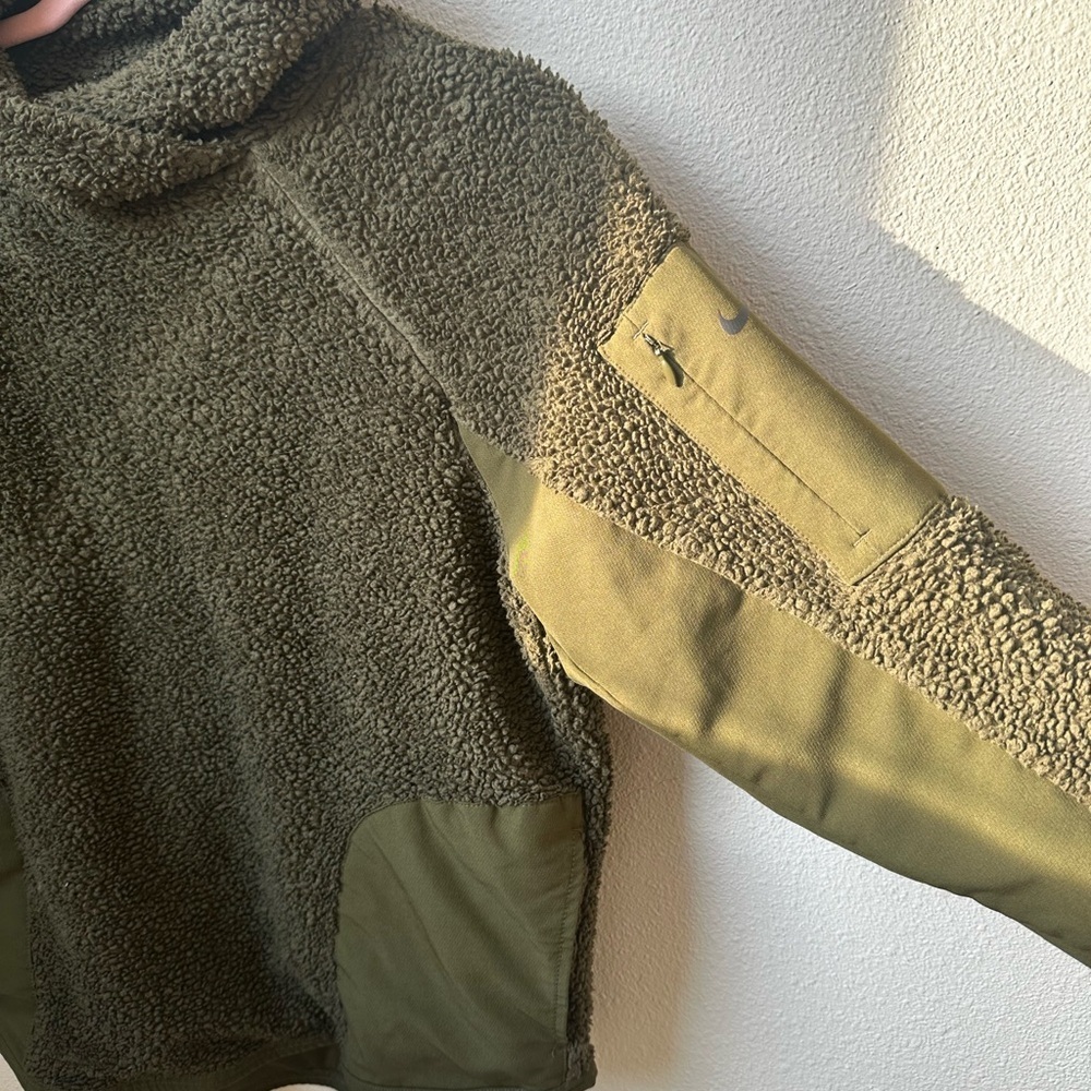 Nike Green Fleece Jacket/ Pullover - Picture 3 of 15